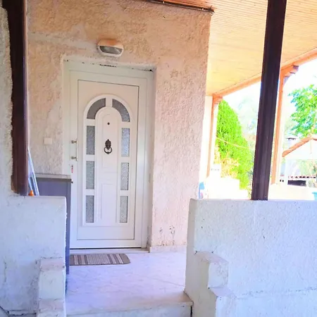 Дом отдыха Next To The Chalkidiki Kalikrateia Nea Kallikrateia